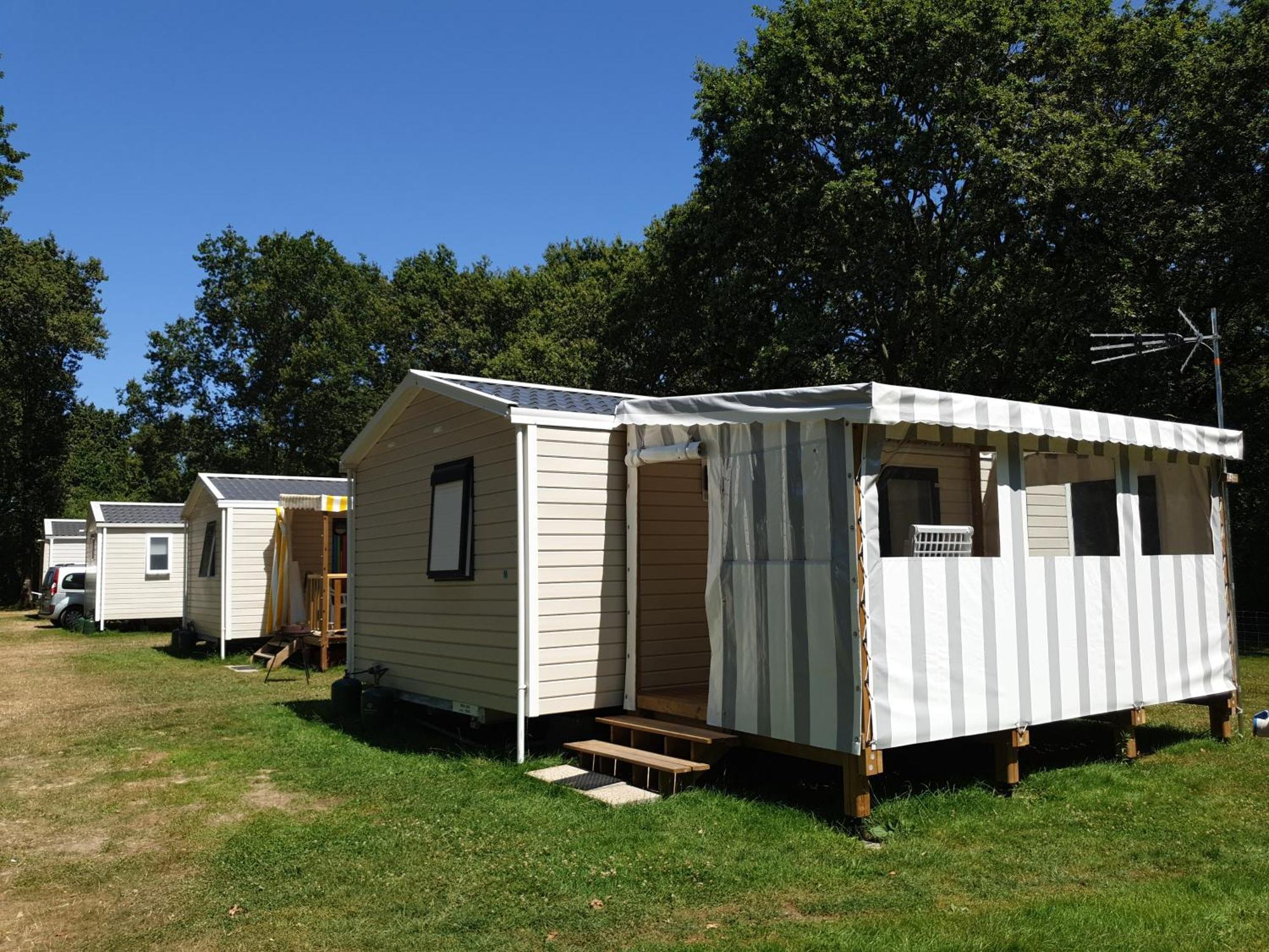 Camping De Brouel 앙봉 외부 사진