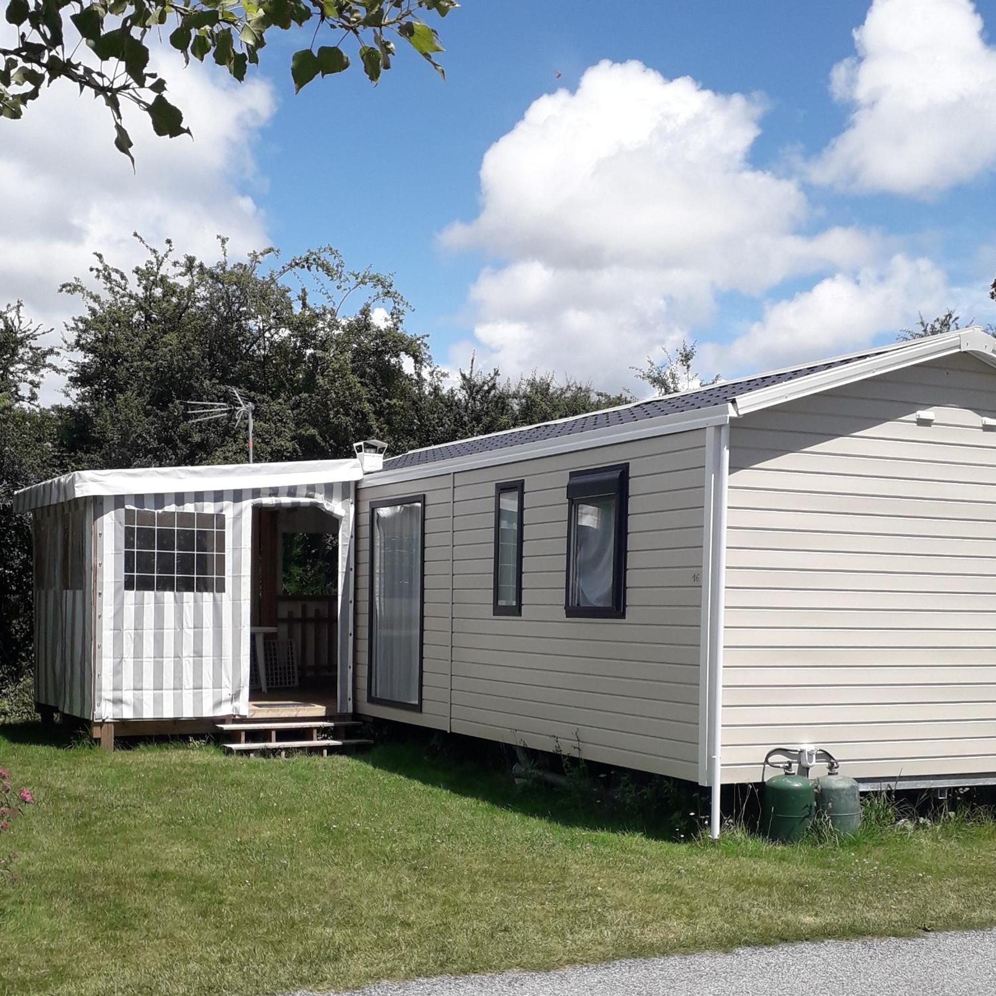 Camping De Brouel 앙봉 외부 사진